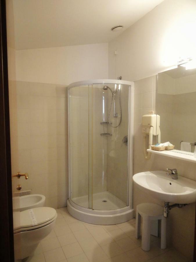 Locanda Perinella Castelgomberto Екстер'єр фото