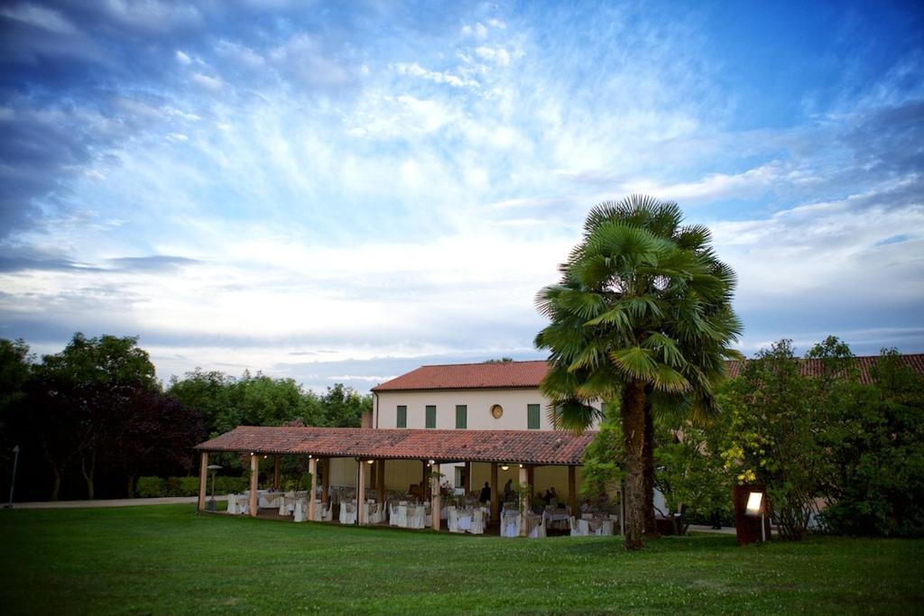Locanda Perinella Castelgomberto Екстер'єр фото